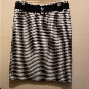 Cato Houndstooth Skirt